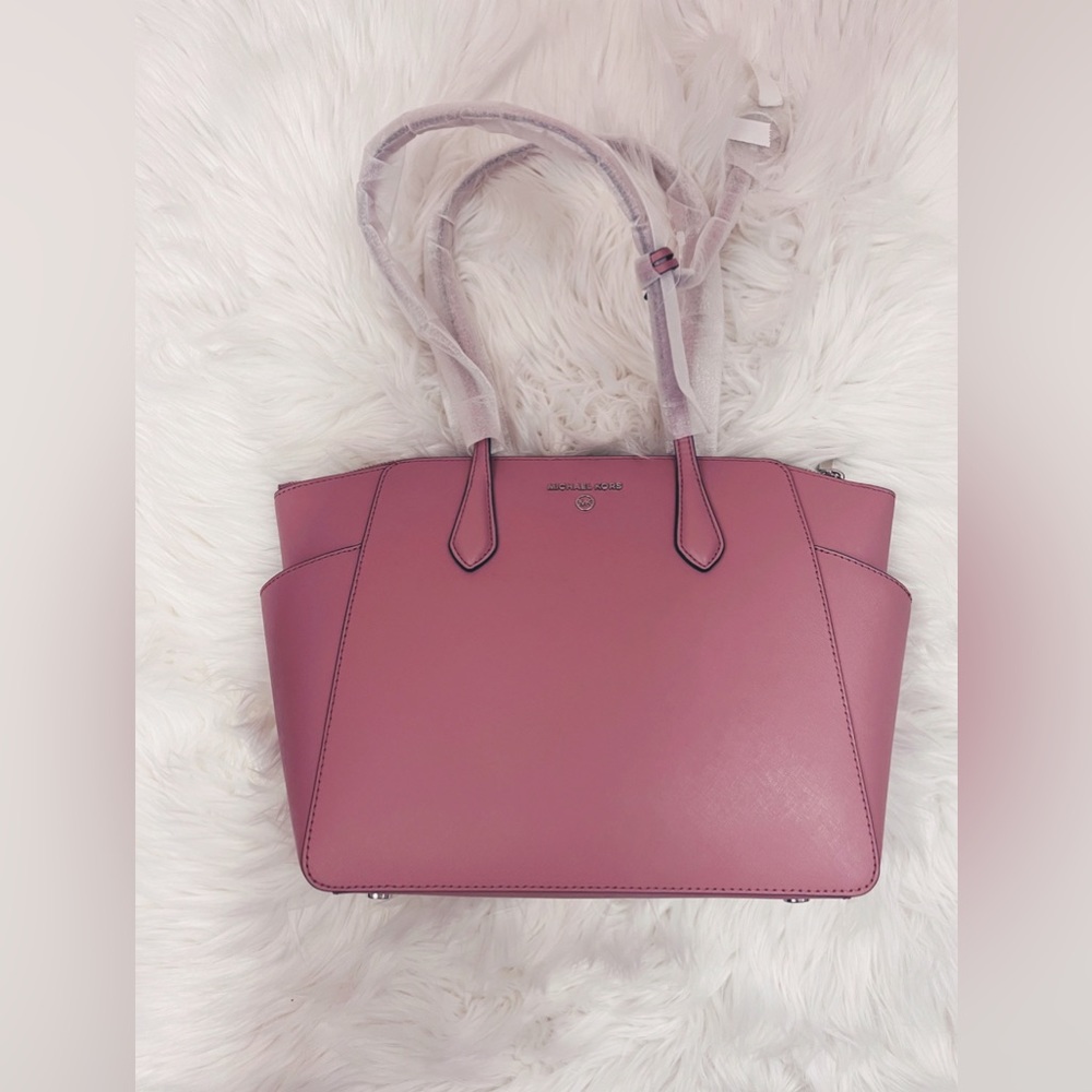 Michael Kors Pink Jet Set Bag✨brand new